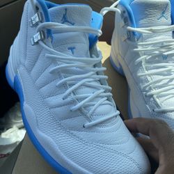 Jordan 12s Size 9 