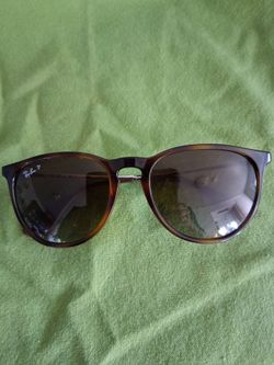 Ray Ben men's sunglasses