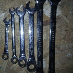 Gear Wrench And Craftsman Ratchet Wrenches 