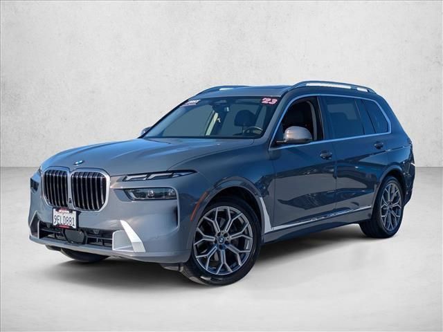 2023 BMW X7