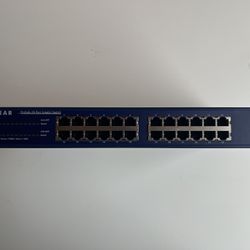 Netgear 24 Port Switch