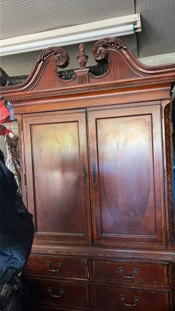 Dresser