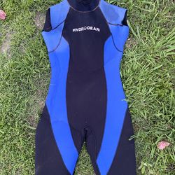 Wetsuit size S