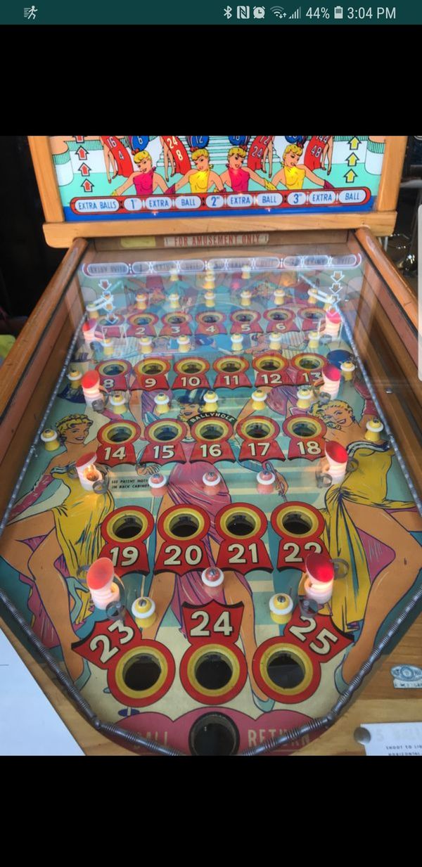 Bally's night club bingo pinball machine for Sale in Long Beach, CA