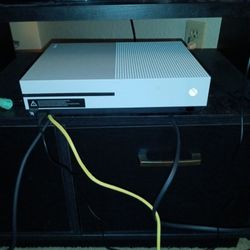 Xbox One S 