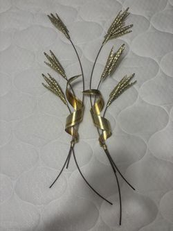 Brass Looking Metal Wheat Wall Decor