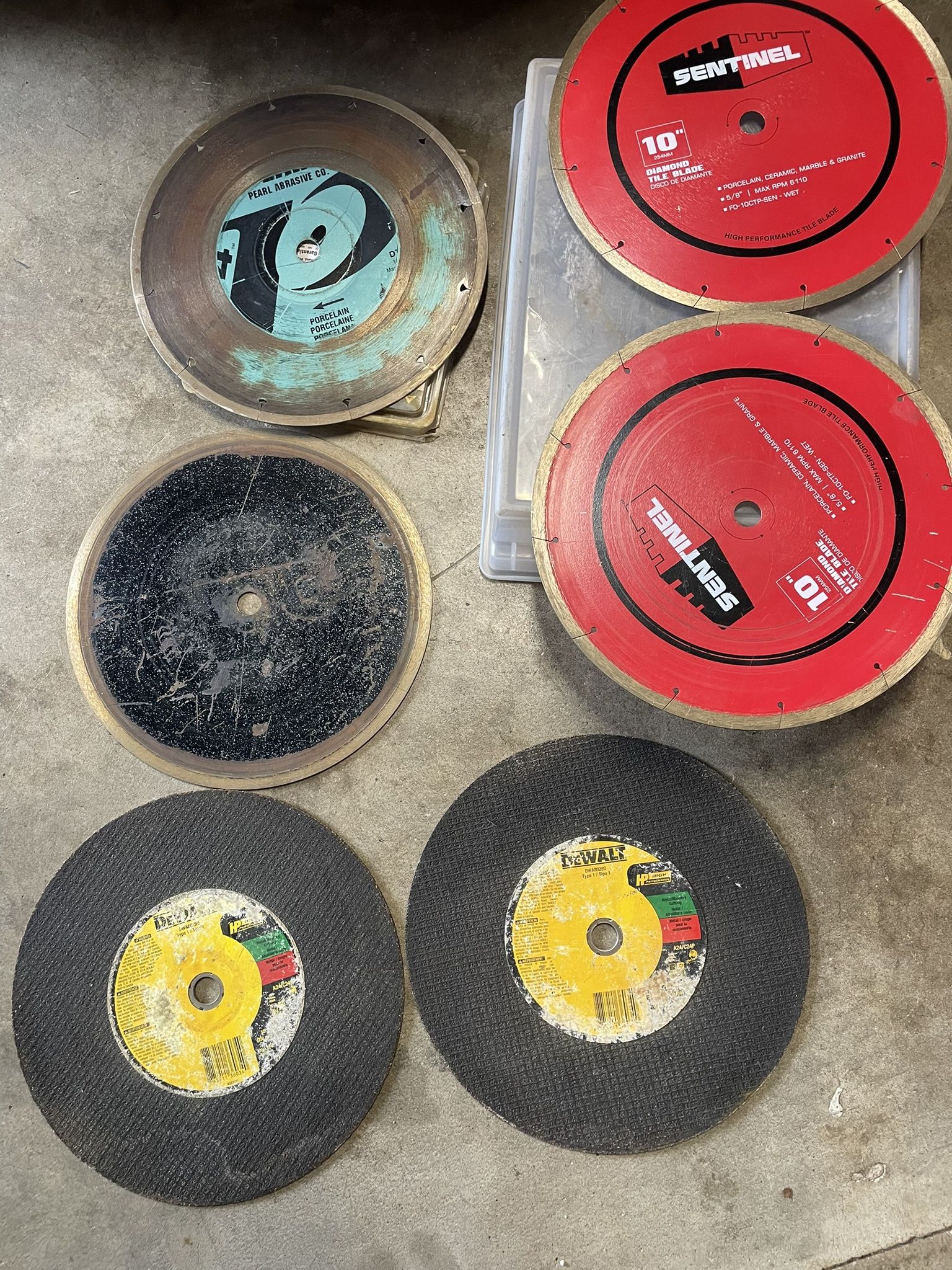Circular Saw Blade Lot – Diamond & Metal Blades – ⅝" Arbor – $40 OBO