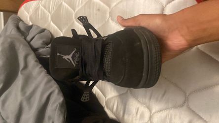 jordan black cats
