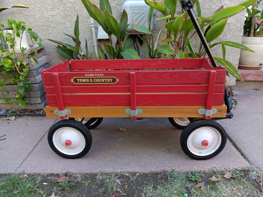Radio flyer Red Wagon