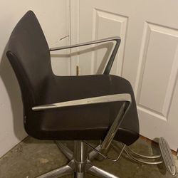 BROWN SALON /BARBER CHAIR OR CHAIRS (3) Left