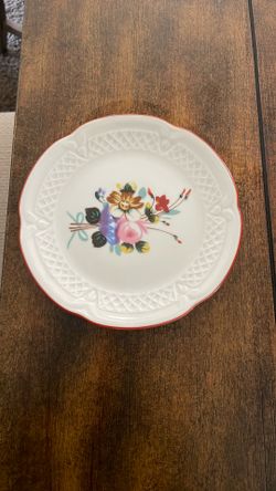 FLORAL BOUQUET 5 1/2” PORCELAIN PLATES