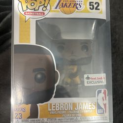 LeBron James Exclusive Funko Pop NBA Lakers 