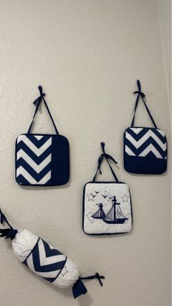 Nautical wall decor