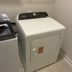 Whirlpool Washer & Dryer 