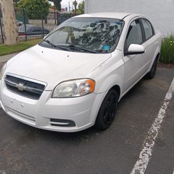 2009 Chevy Aveo 