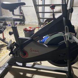Sunny Health and Fitness Exercise Bike 