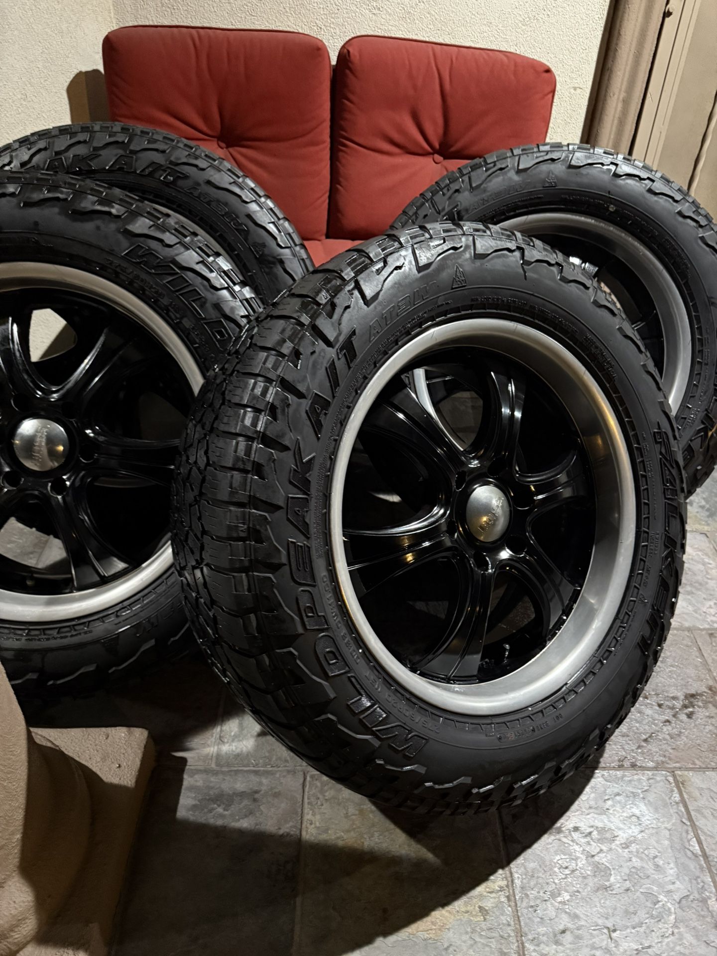 Silverado 20 S !!!!!!! Rims /tires !!!!