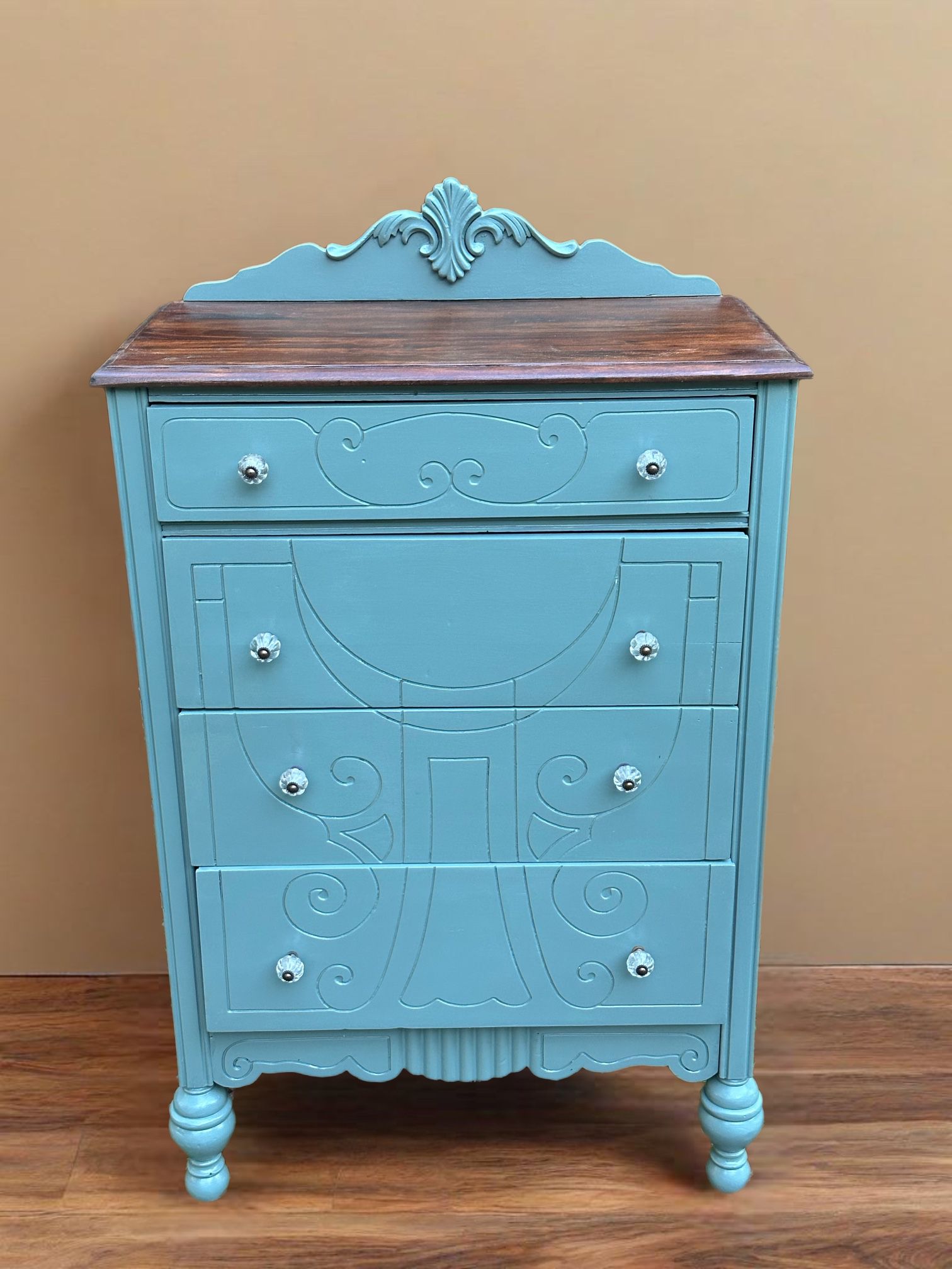 Vintage Painted dresser