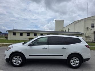 2017 Chevrolet traverse LT