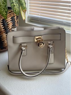 Micheal Kors cream satchel bag