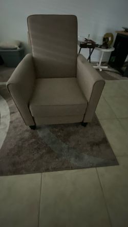 Recliner -Small