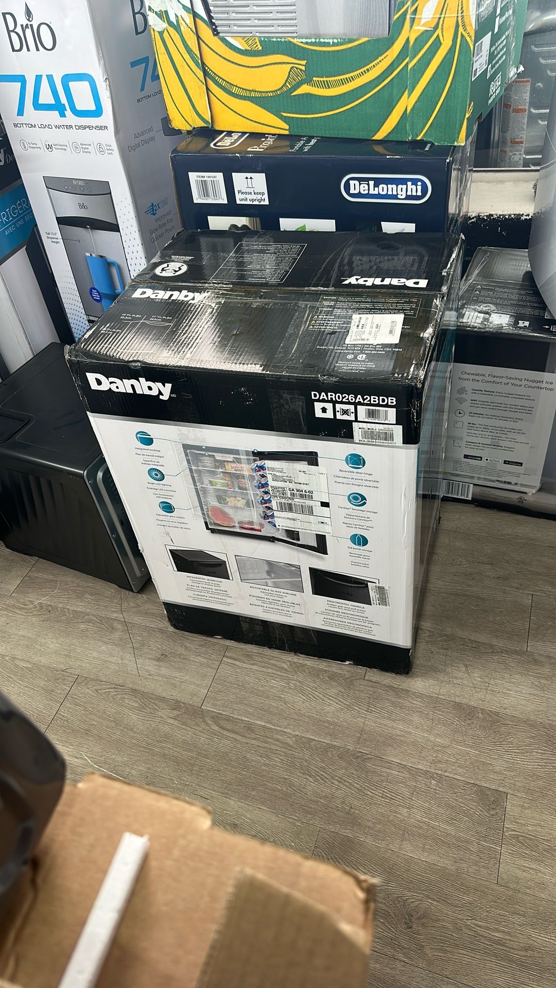 Danby Compact Fridge in Matte Black (2.6 Cu Ft)