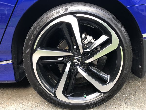 2018 Honda Accord Sport 19” Wheels and 235/40/19 Tire’s for Sale in