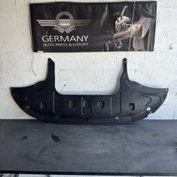 Hyundai Elantra 21-24 Engine Under Splashild Oem