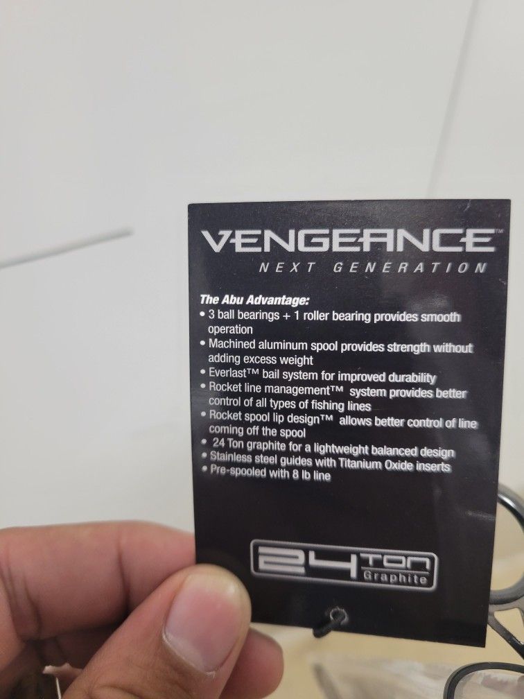Abu Garcia 7’ Vengeance Spinning Combo Fishing Kit with Berkley Baits