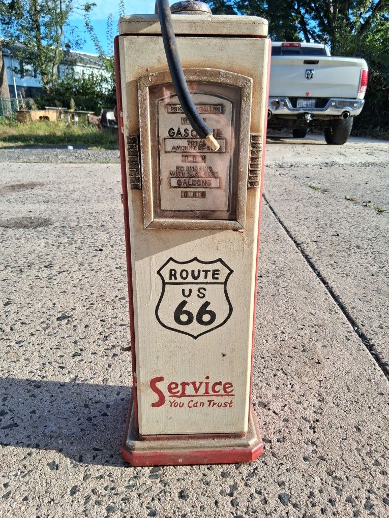 HOT VANTAGE ROUTE 66 GAS PUMP LIMETED EDITION