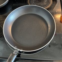 Cooking Pans for sale 🍳