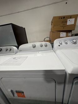 Whirlpool Top Load Washer and Dryer Set