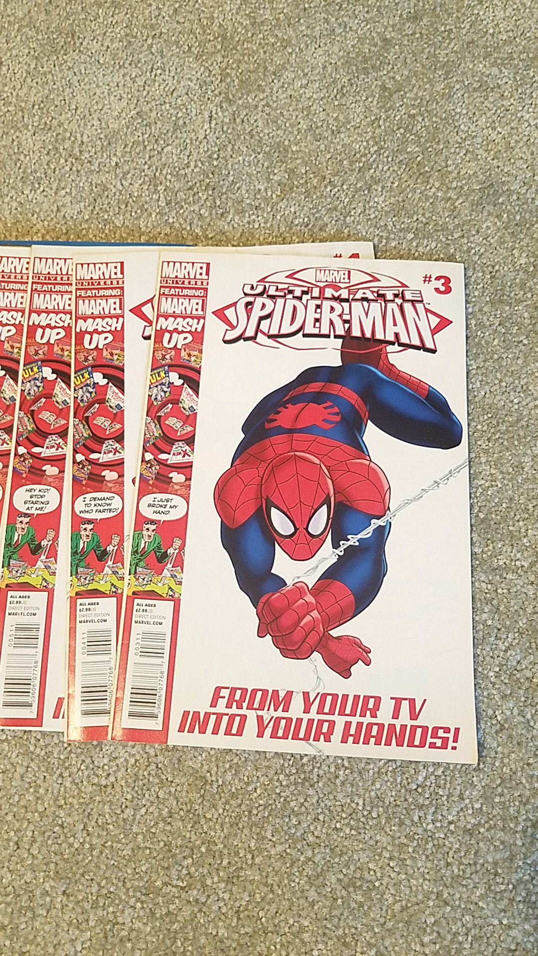 29 ULTIMATE SPIDER-MAN comic books