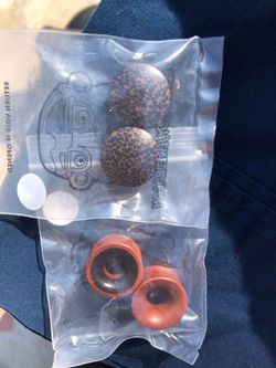 PLUGS NEW