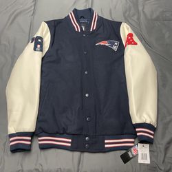 Men’s New England Patriots Varsity Jacket - Size Medium