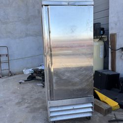 Commercial Refrigerator 
