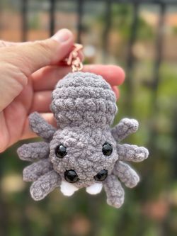 Crochet Grey Jumping Spider 🕷️ on Keychain plushie