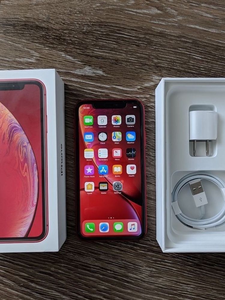 New iPhone XR (10) Red Unlocked