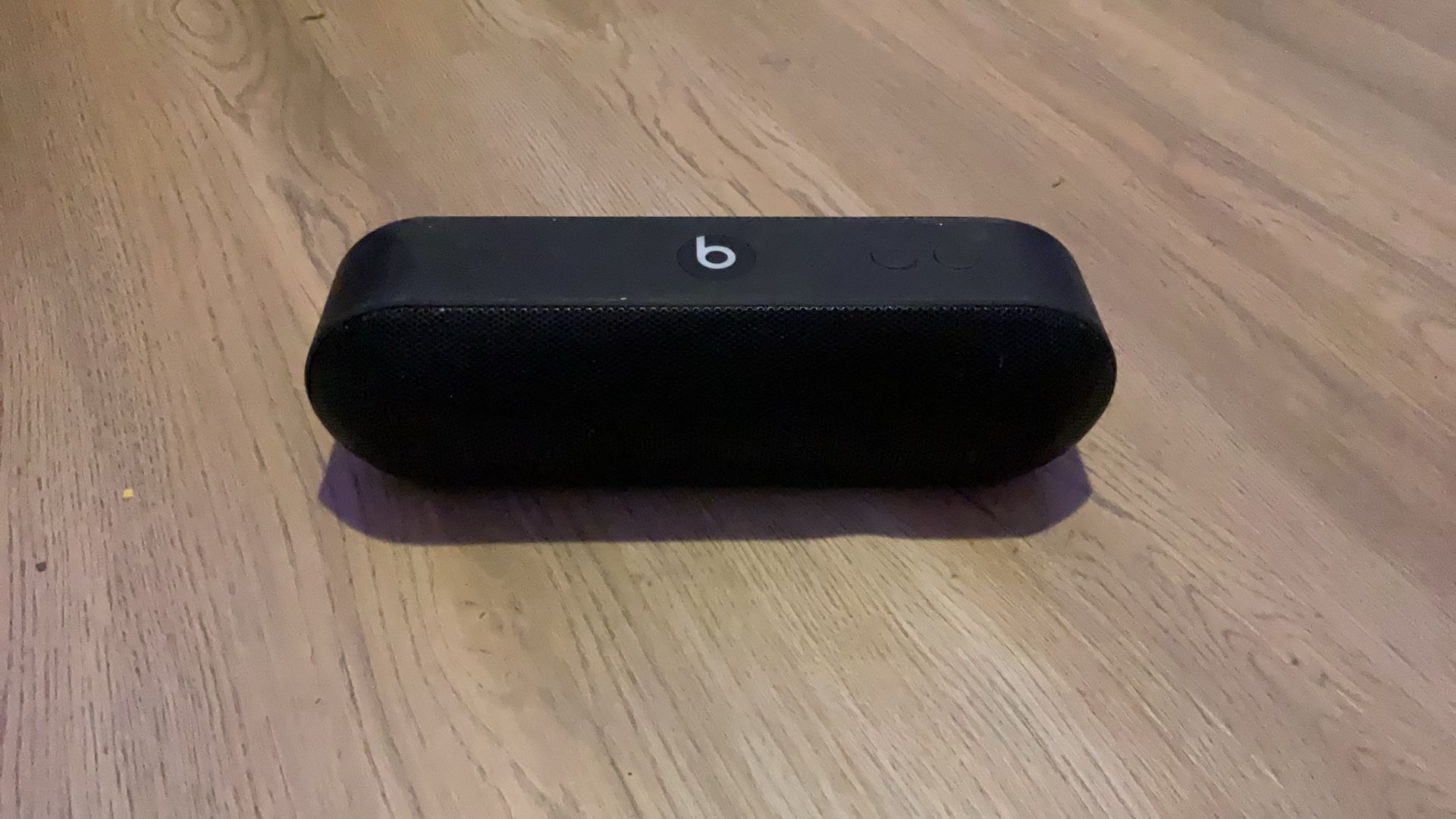 Beats Pill + Speaker