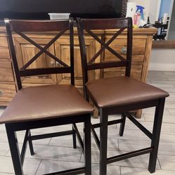 2 Bar Chairs