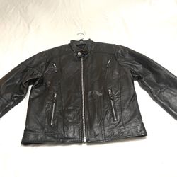 Like New Hardly Worn (Wilson’s Leather) Leather Motorcycle Jacket. Size Medium -Large.