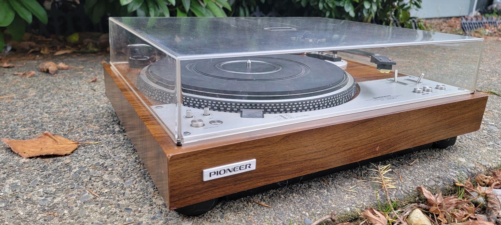 Pioneer Pl-530 TT.  Refurbished,  Serviced. Pick Up Only 