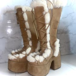Demonia Camel 311 Brown Platform Fur Boots