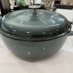 7.3 Quart Enameled Dutch Oven