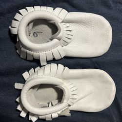 Freshly Picked Moccasins Size 9