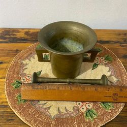 MORTERITO ANTIGUO DE BRONCE MUY PESADO