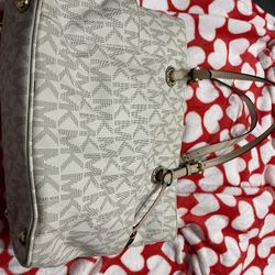 Michael Kors Zipper Tote Bag