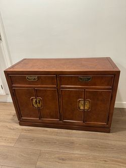 Thomasville Burl Wood Chinoiserie Buffet Credenza