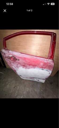 2026 Toyota Corolla Le rear right door shell