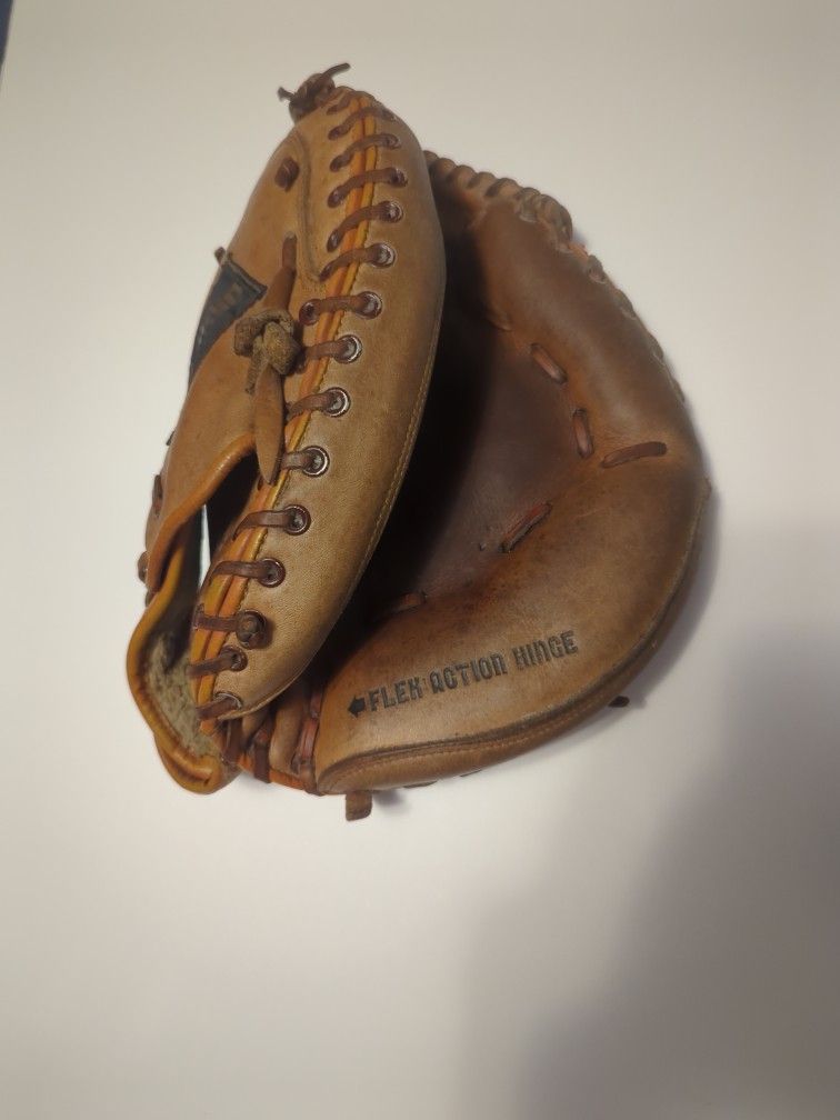 Baseball Catchers Mitt / Glove - Franklin